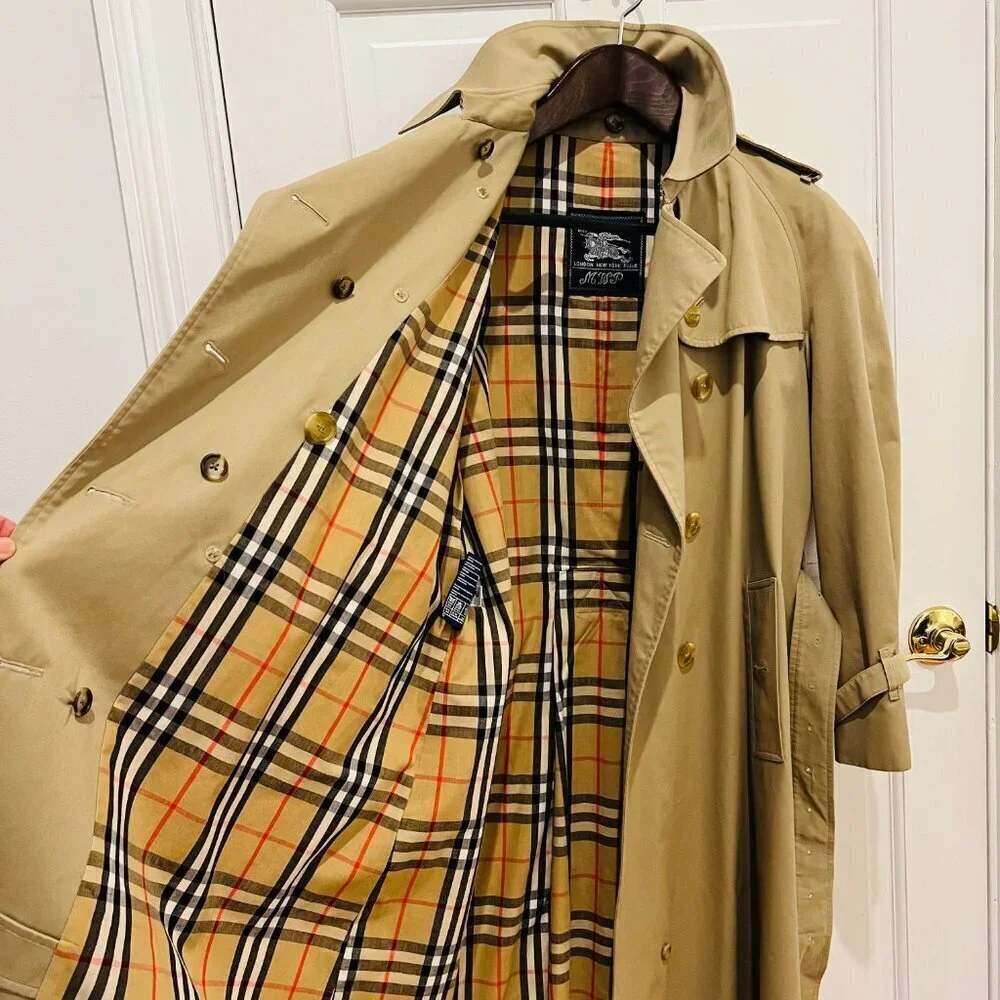 Burberry's Women Vintage Trench Coat with Removable Fur Lining Size 16 Long - Picture 15 of 16
